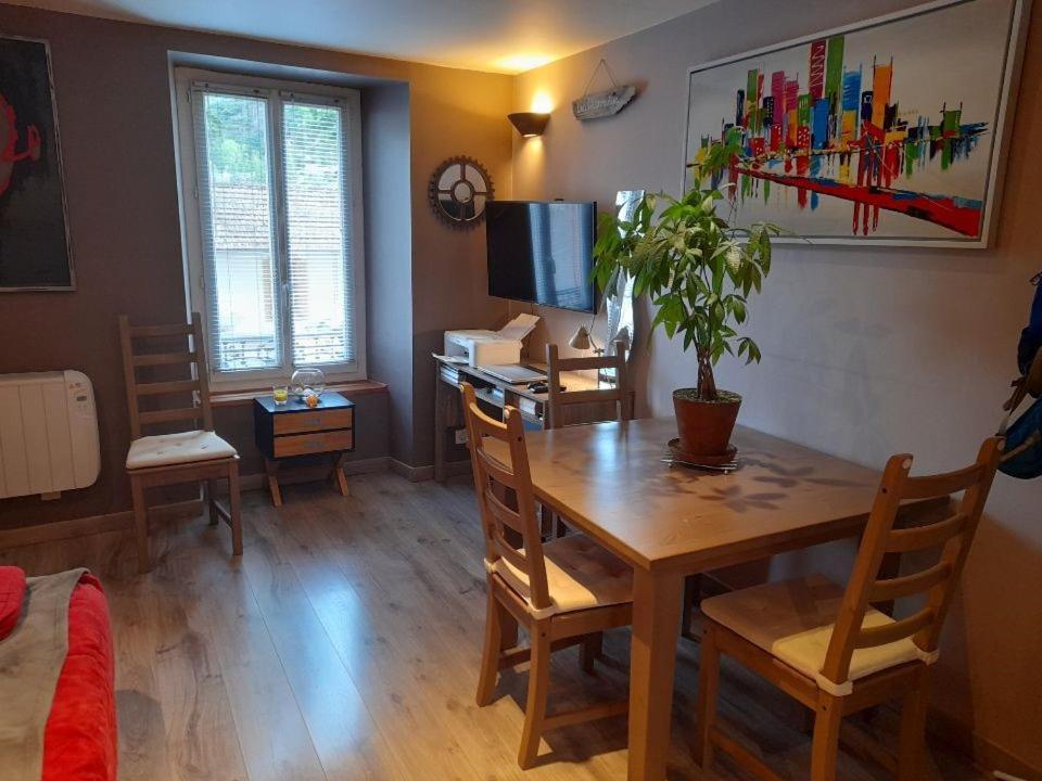Le Saquet Apartamento Ax-les-Thermes Exterior foto